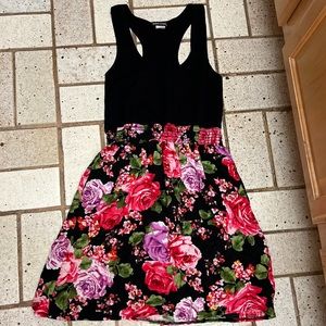 Wet seal dress in good condition